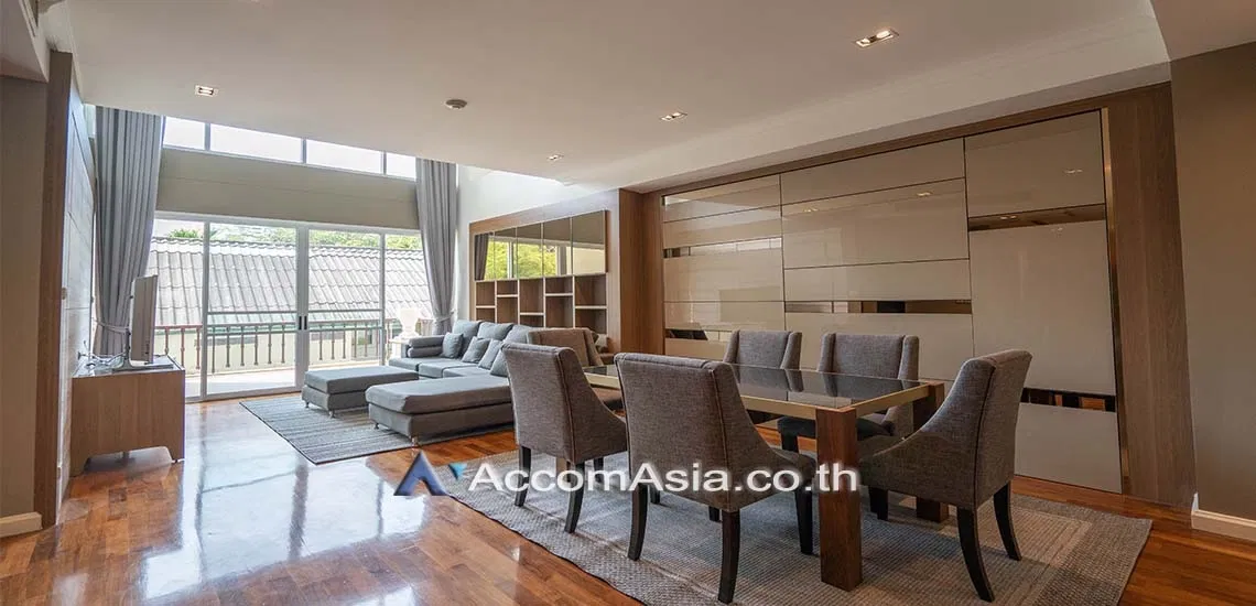 🔼🔽 AccomA 📩 Duplex Condo 3 BR Condominium @Cadogan Private Residence (13000282)