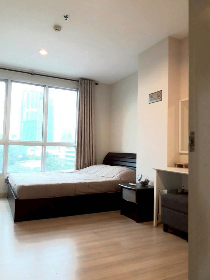 HotDeal​🔥🔥  For Rent​ | Special Price, Full Furniture Ready to move in Condo at Life @Sathorn 10