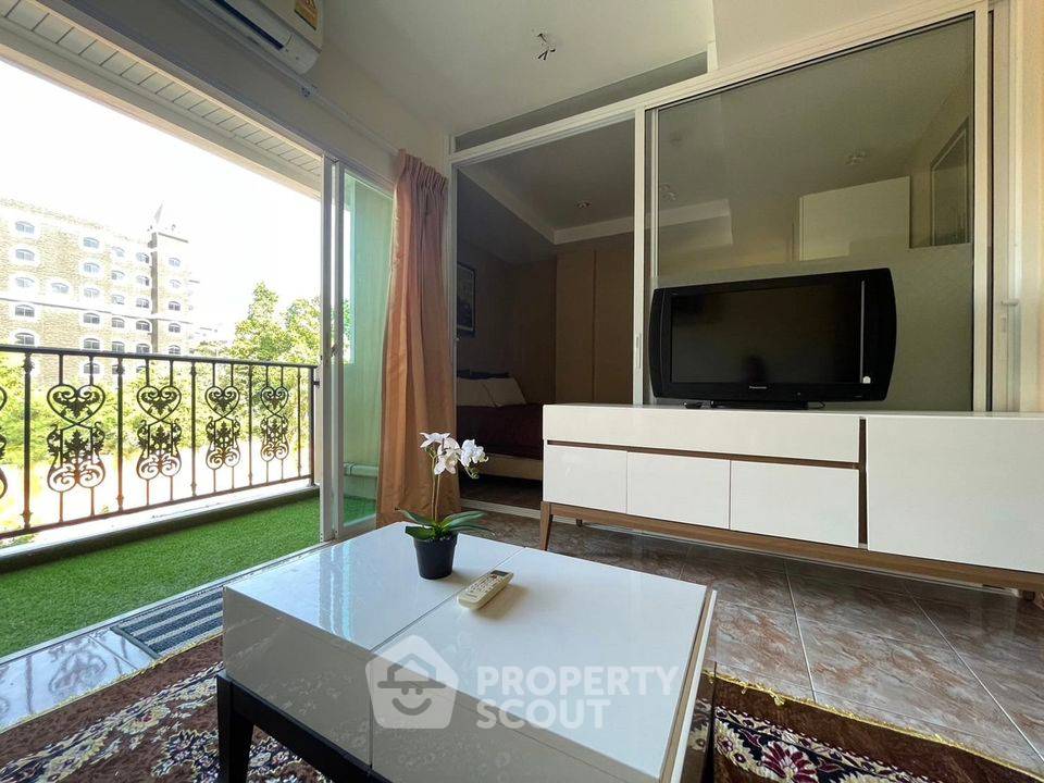 1-BR Condo at Siam Oriental Condominium close to Phratamnak (ID 1203884)