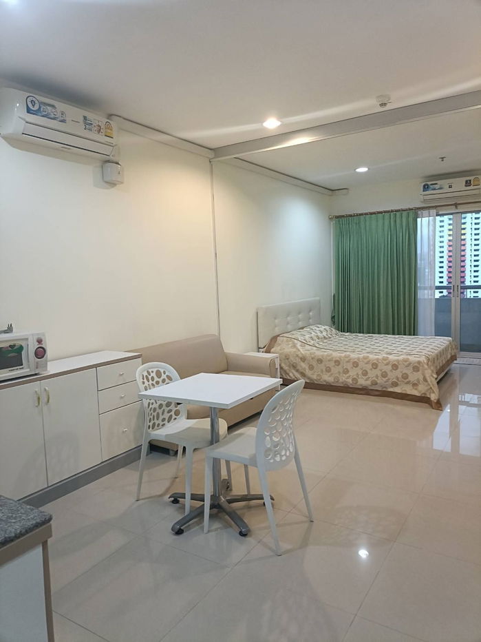 ✨ The Platinum Condo for Rent: Luxurious Studio, Fully Furnished & Prime Location! ✨