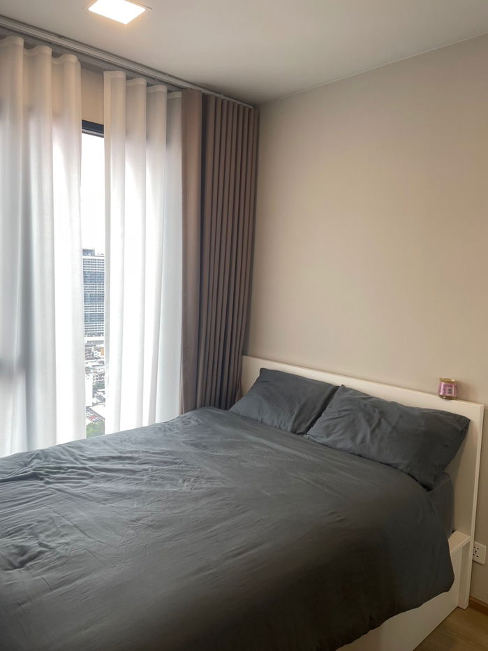 P1150 Condo for rent The Privacy Taopoon Interchange, room 35 sq.m. Beautiful room, fully furnished, with a washing machine, ready to move in.