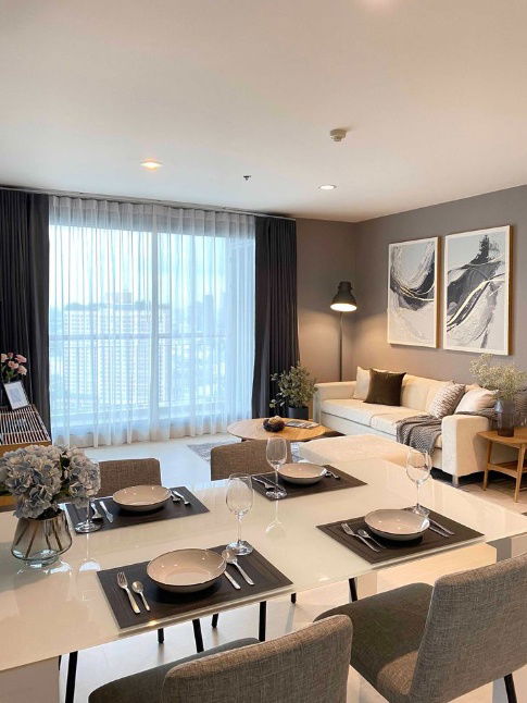 ++ Urgent rent ++ Rhythm Sukhumvit 42, near BTS Ekkamai* 2 bedrooms 79 sq.m.