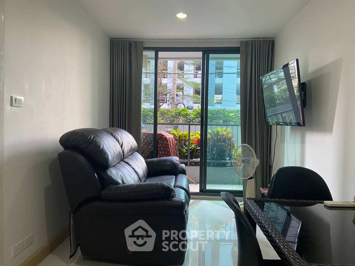 1-BR Condo at The President Condo Sukhumvit 81 near BTS On Nut (ID 362966)
