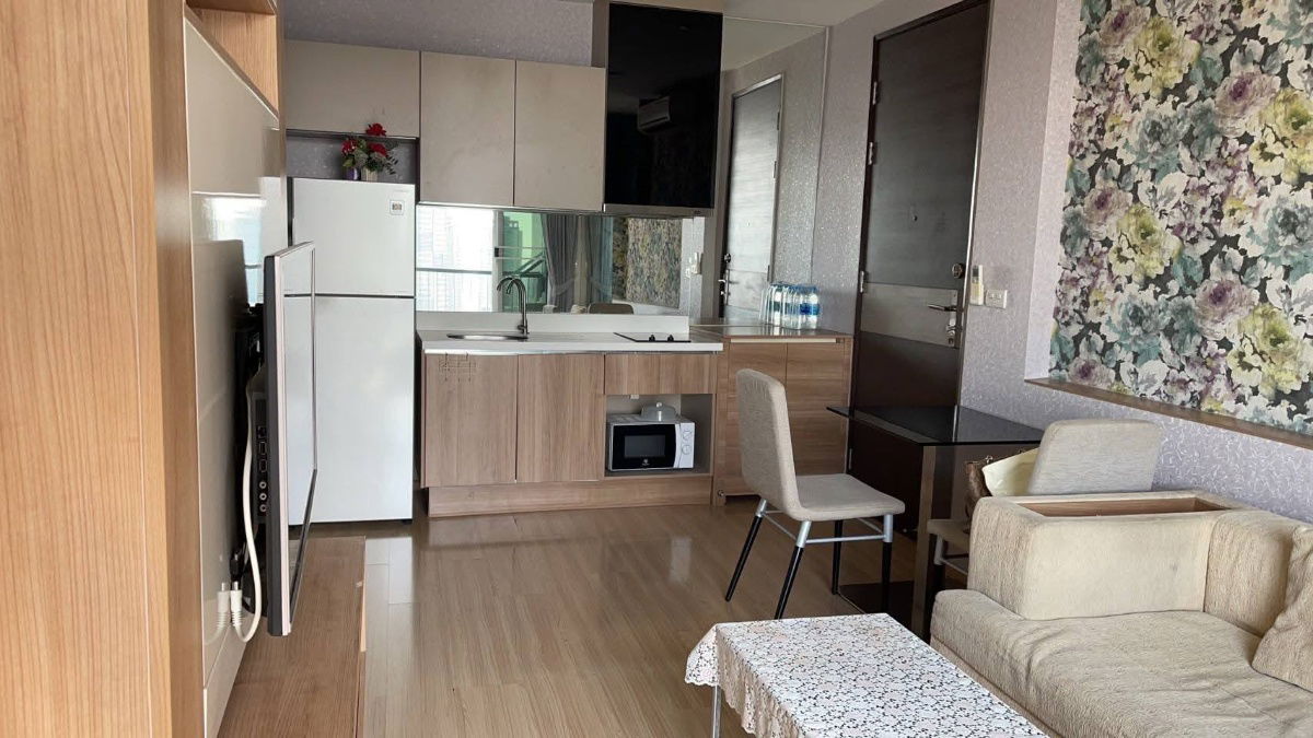✨Condo for Rent :  Rhythm Sathorn (AP-02) ( line : @condo91 )