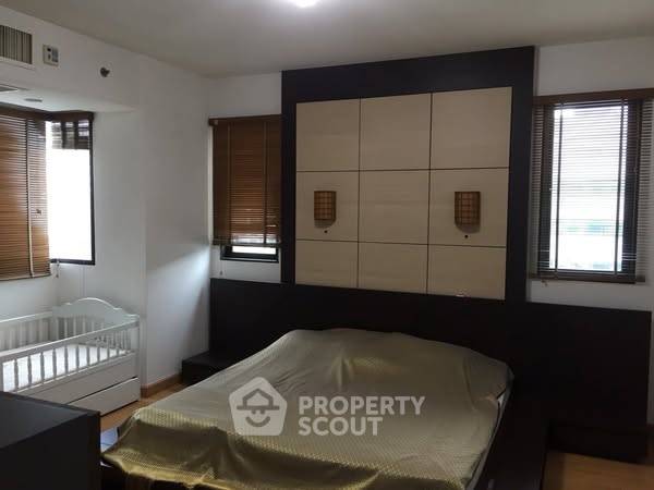 2-BR Condo at Supalai Premier Place Asok near MRT Phetchaburi (ID 2338686)