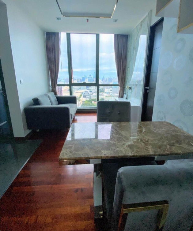 Wish Signature Midtown             Siam