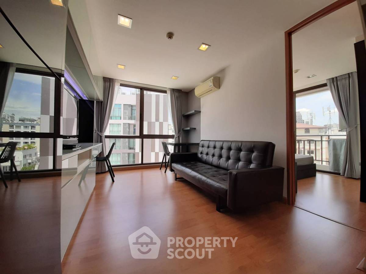1-BR Condo at XVI The Sixteenth near MRT Queen Sirikit National Convention Centre (ID 2011988)