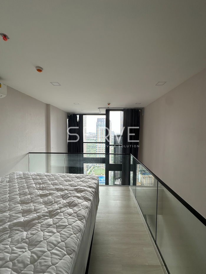 Duplex 1 Bed  Fully Furnished City View Good Location Close To  MRT Phahon Yothin 300 m.,Saint John's University @  The Privacy Jatujak