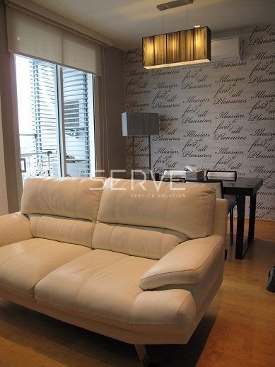 Duplex 1 Bed with Bathtub City view Fully furnished  Good Location Close to BTS Phaya Thai 220 m. & BTS Ratchathewi 250 m @  Villa Ratchatewi