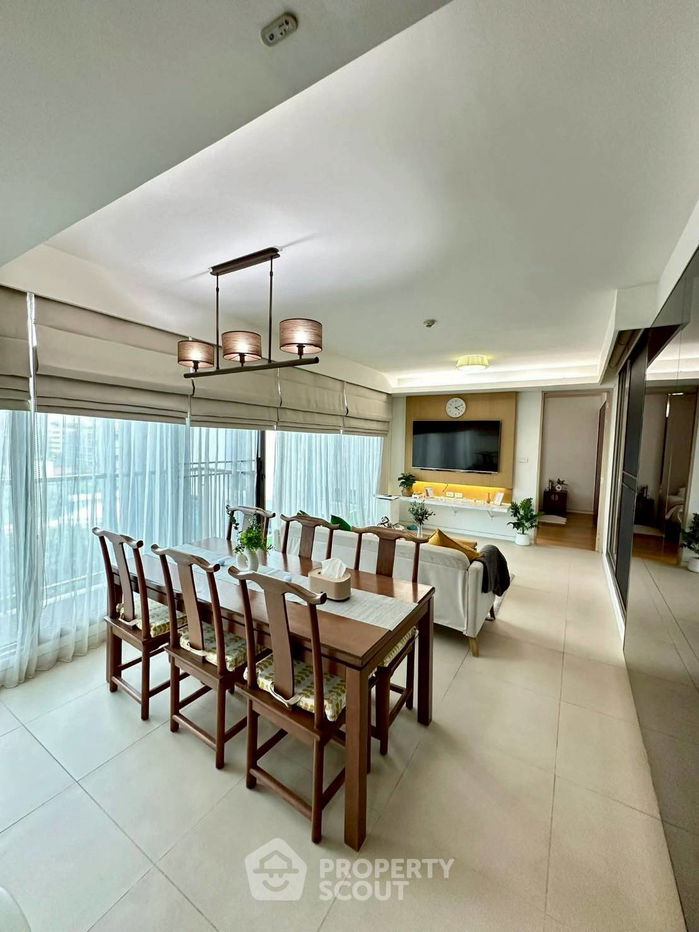3-BR Condo at Siamese Thirty Nine near BTS Phrom Phong (ID 2337653)