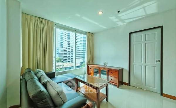 1-BR Condo at Sukhumvit Living Town near MRT Phetchaburi (ID 2340259)