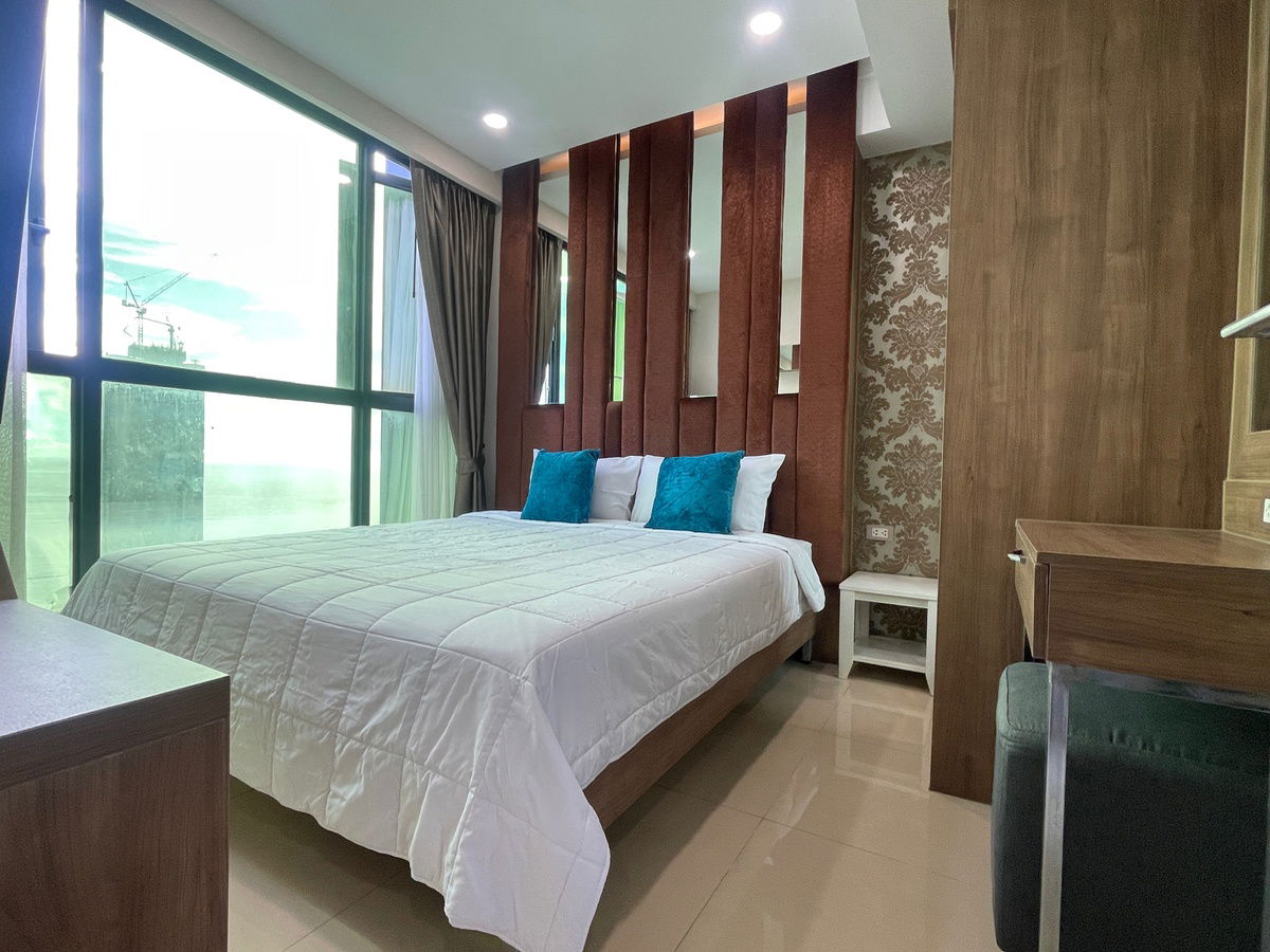 For rent Dusit Grand Condo View