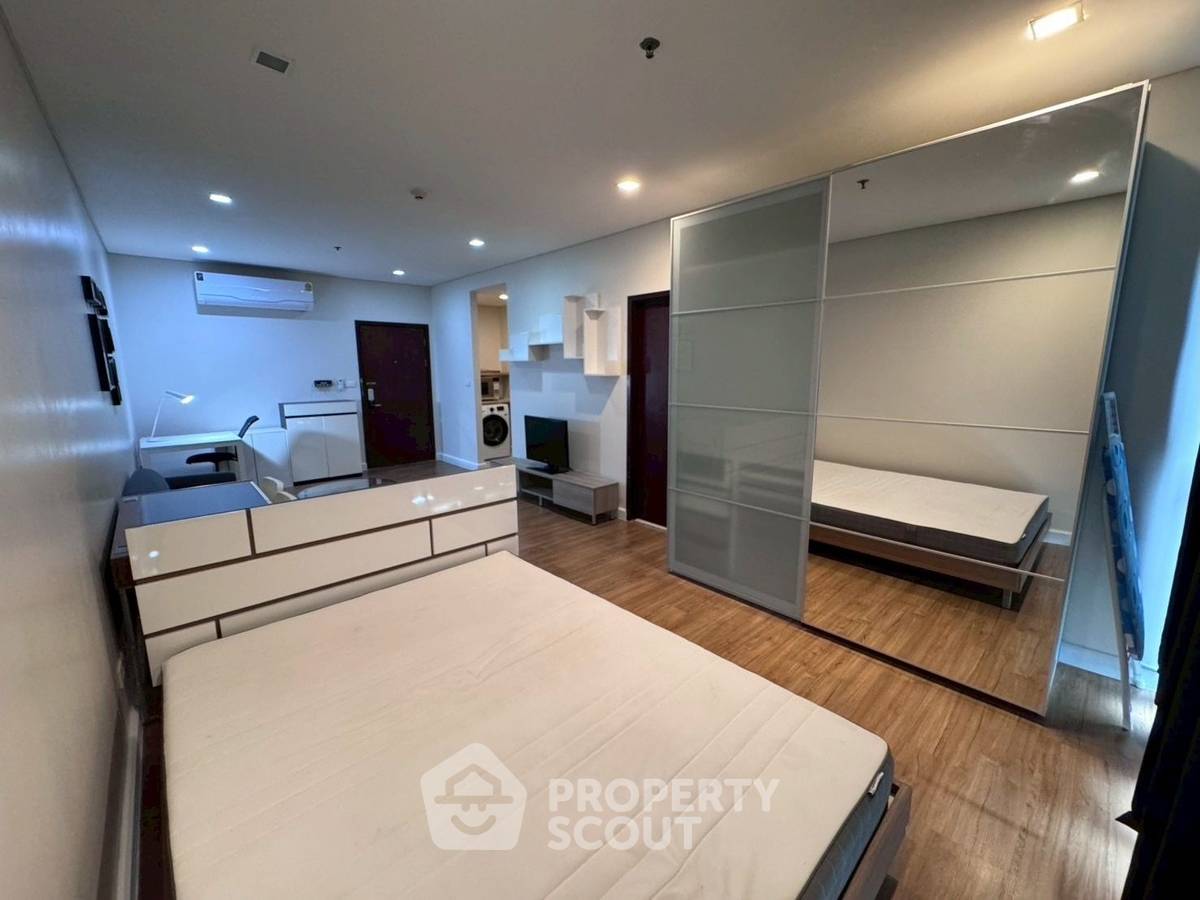 1-BR Condo at Le Luk Condominium near BTS Phra Khanong (ID 2337358)