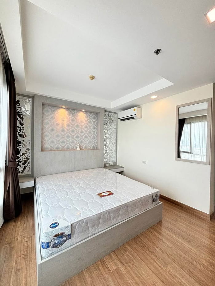 G8676💛中国客户，请加微信。(在联系方式的旁边) 🅵🅾🆁 🆁🅴🅽🆃 THRU THONGLOR 🅻🅸🅽🅴 ❤️💜@condopremium💜❤️Ready to move in ⬛🟨 📞 065 695 3645🟨⬛