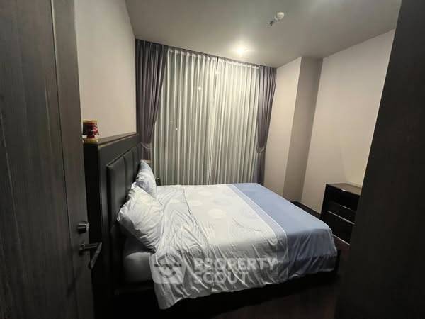 2-BR Condo at The Monument Sanampao near BTS Ari (ID 2340257)