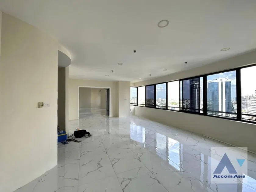 🔼🔽 AccomA 📩 Pet friendly 4 BR Condominium @Moon Tower (AA35143)