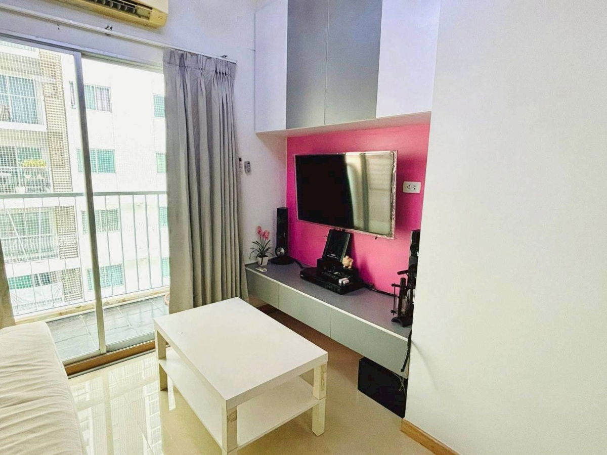 🌇 For rent: A Space Asoke–Ratchada💎 Live in it yourself and enjoy it. Near MRT Rama 9, hot location! Beautifully decorated room, fully furnished.