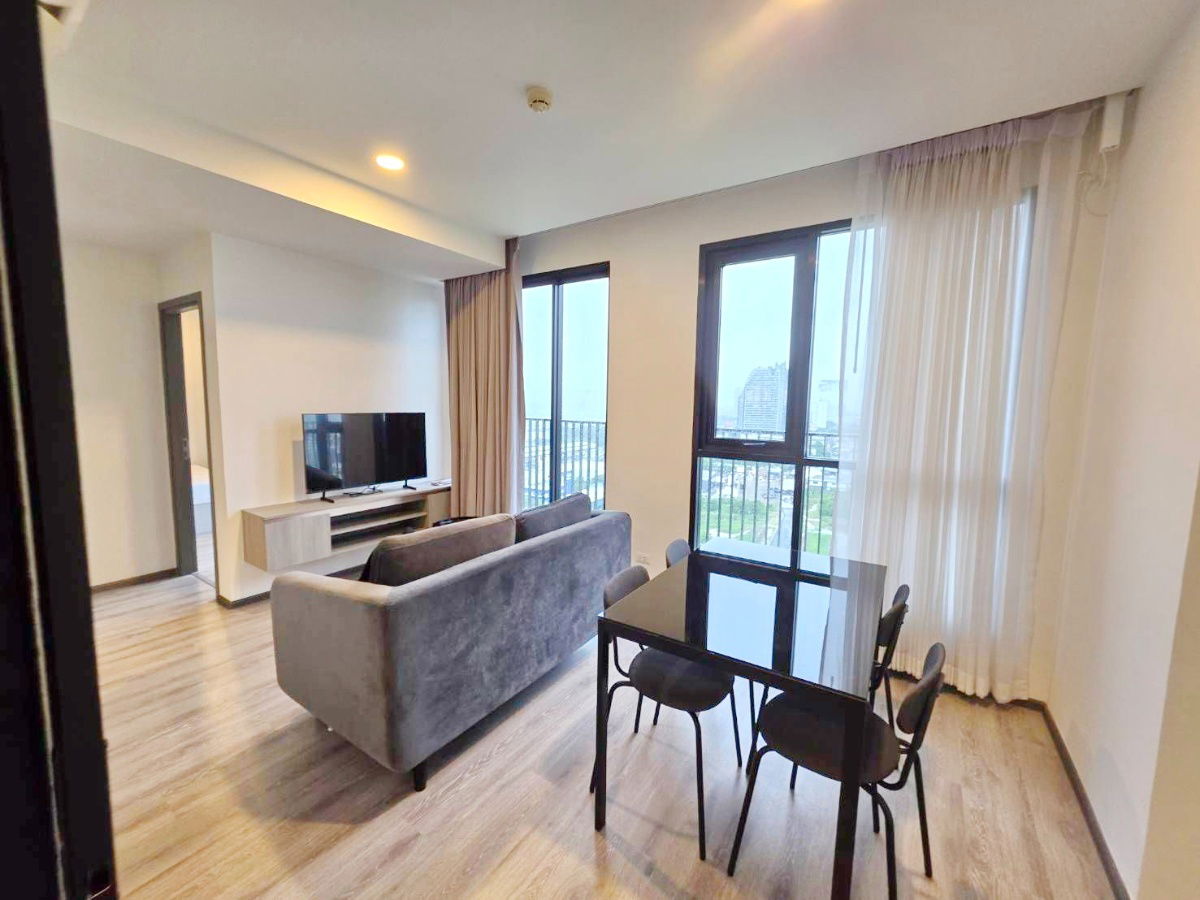 For rent 2 bedroom Knightsbridge Collage Sukhumvit 107, close to BTS Bearing