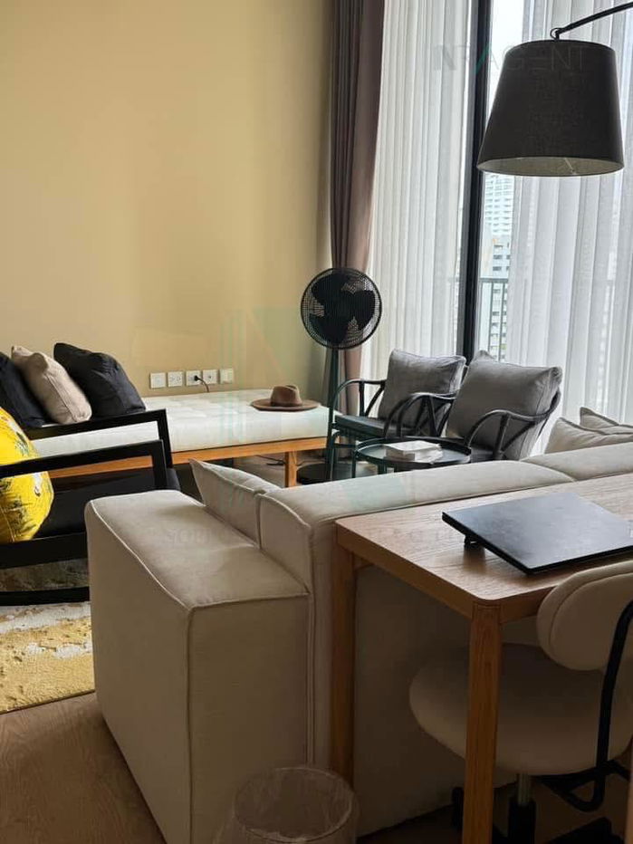 For Rent Condo NOBLE BE 19 Building A, Floor 15,1 bed room, Room size 52.00 sqm