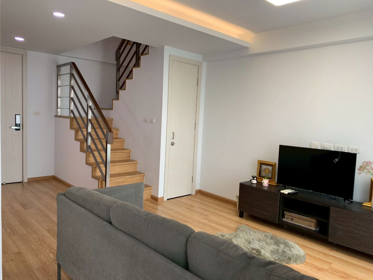 JRY Rama 9  Duplex Room 2 Bedroom for Rent