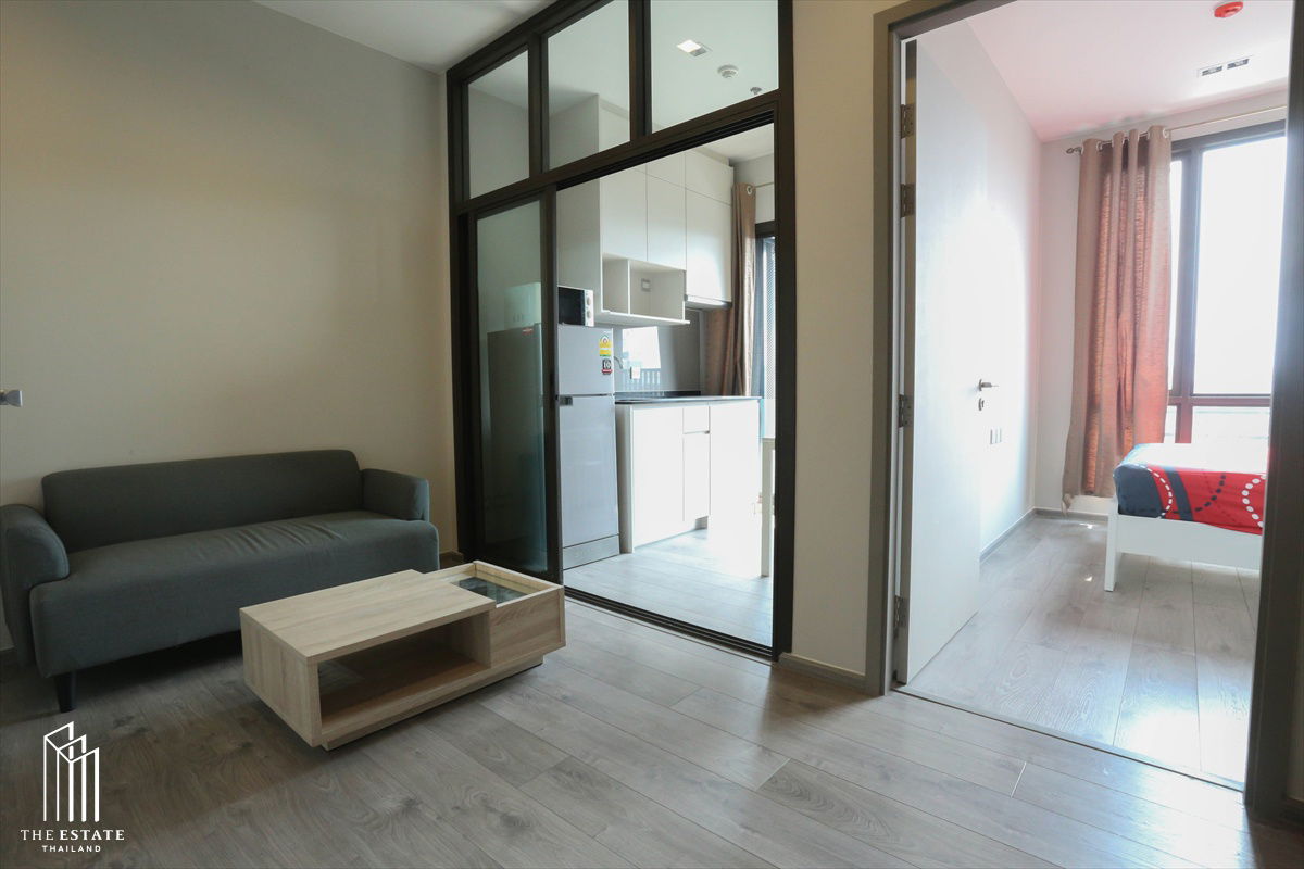 ให้เช่า Whizdom Avenue Ratchada-Ladprao ครัวปิด พื้นที่สีเขียวสวย หันหน้าสู่เมือง