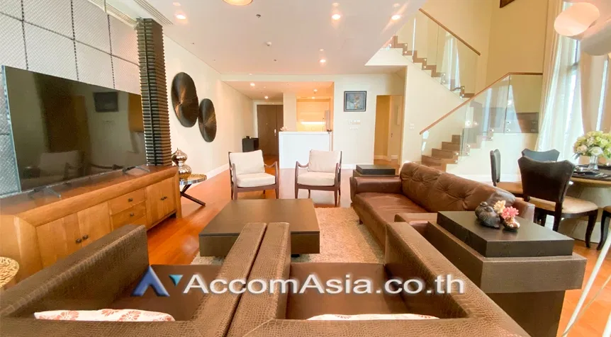 🔼🔽 AccomA 📩 Bright Sukhumvit 24 (AA24886) တွင် ကျယ်ဝန်းသော အပြင်အဆင်နှင့် အံဝင်ခွင်ကျရှိသော ယူနစ်၊