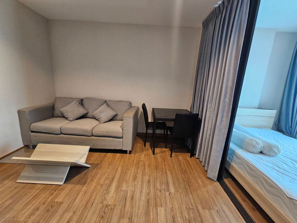 🏢 For rent The Tree Rio Bang-Aor Station 🏢  1Bed, size 30 sq.m., Beautiful room, fully furnished.