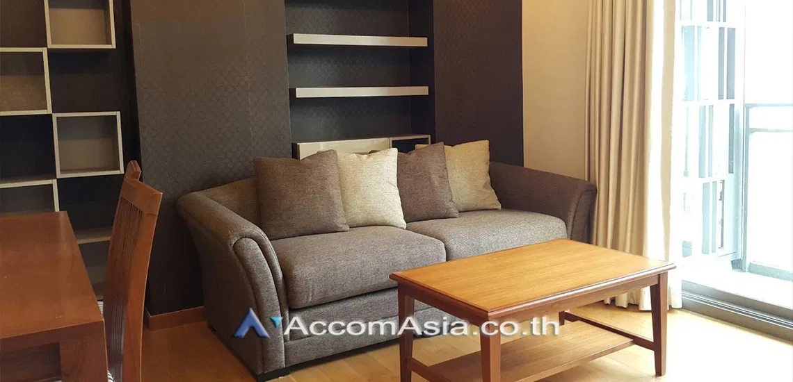 🔼🔽 AccomA 📩  2 BR Condominium @Via Botani (AA20868)