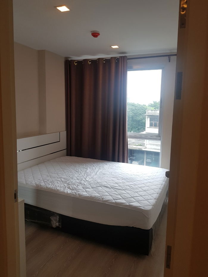 Condo for rent Metro Luxe Rama 4  near MRT Ekkamai station