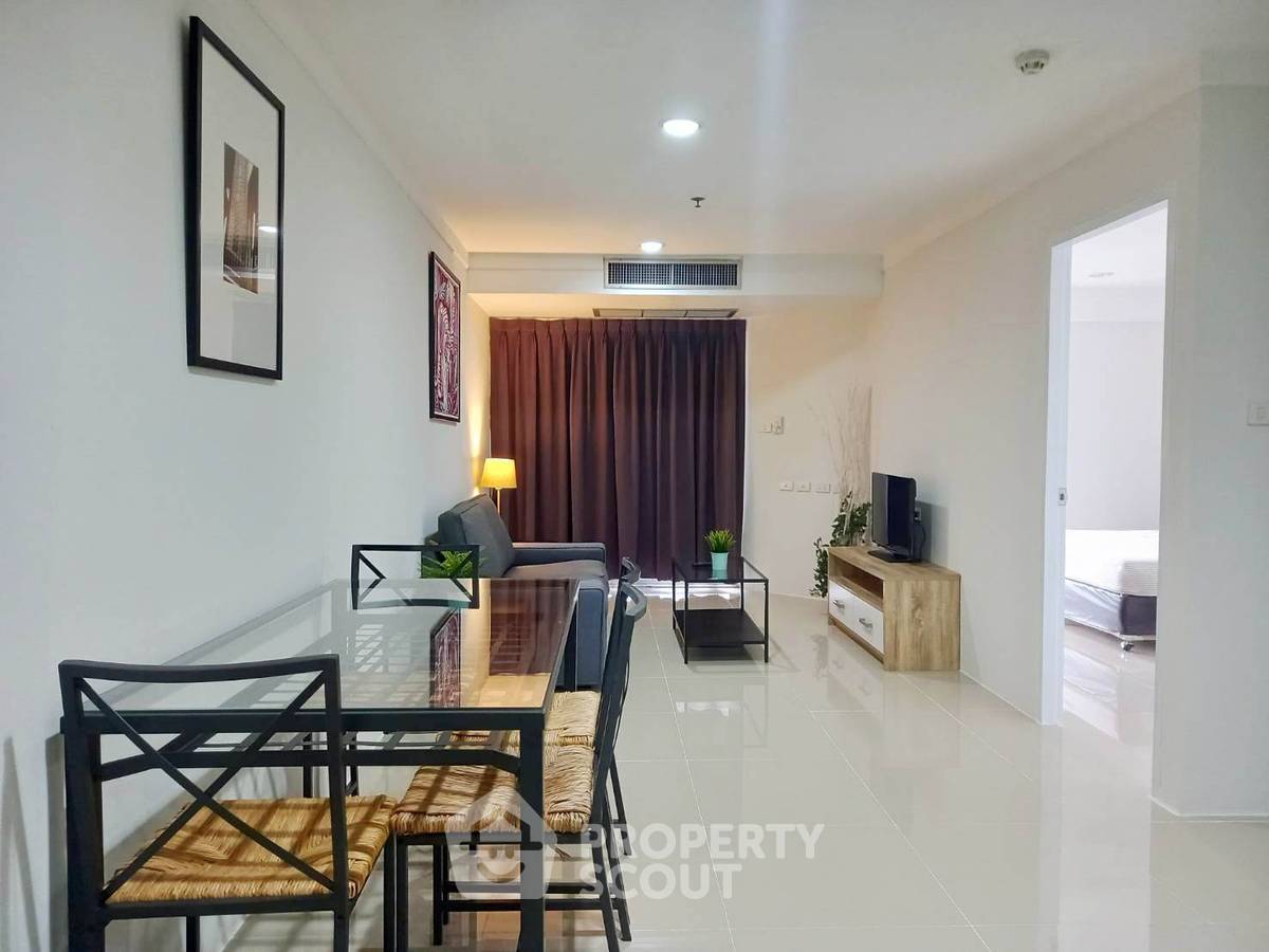 2-BR Condo at The Waterford Diamond Tower Sukhumvit near BTS Phrom Phong (ID 2154491)