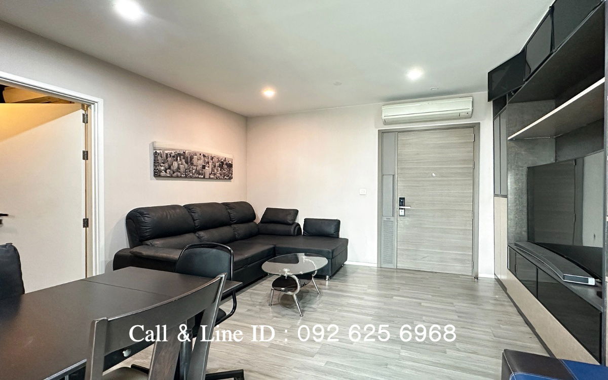 For rent 🏠 The Room Sukhumvit 69 Condo 🏠 Large room, 1 bedroom, 1 bathroom 🚆 Ready to move in, near BTS Phra Khanong