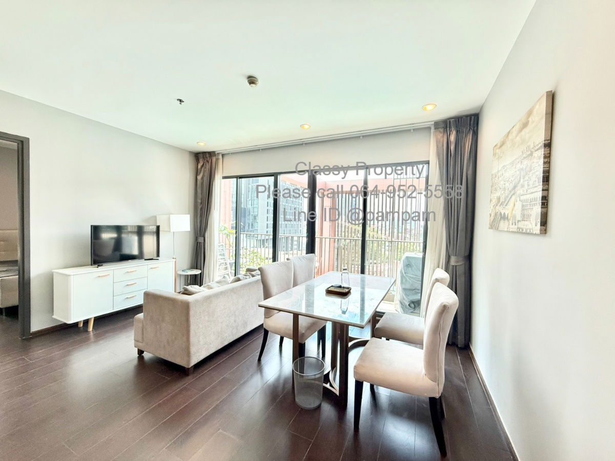 *** ให้เช่าคอนโด : ซี เอกมัย 2 ห้องนอน 2 ห้องน้ำ เฟอร์นิเจอร์ครบ วิวสระว่ายน้ำ ***