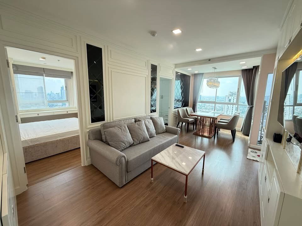 U Delight @Talat phlu         Station