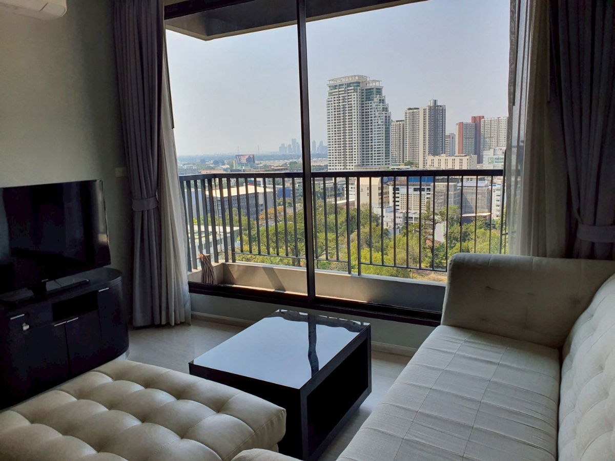 (For Rent) Condo RHYTHM Sukhumvit 44/1 🚆 BTS Phra Khanong