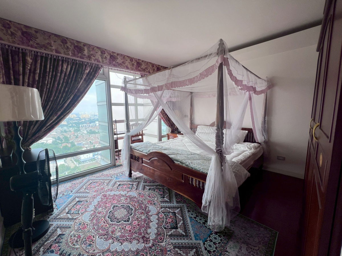 Riviera Condominium Muang Thong Thani