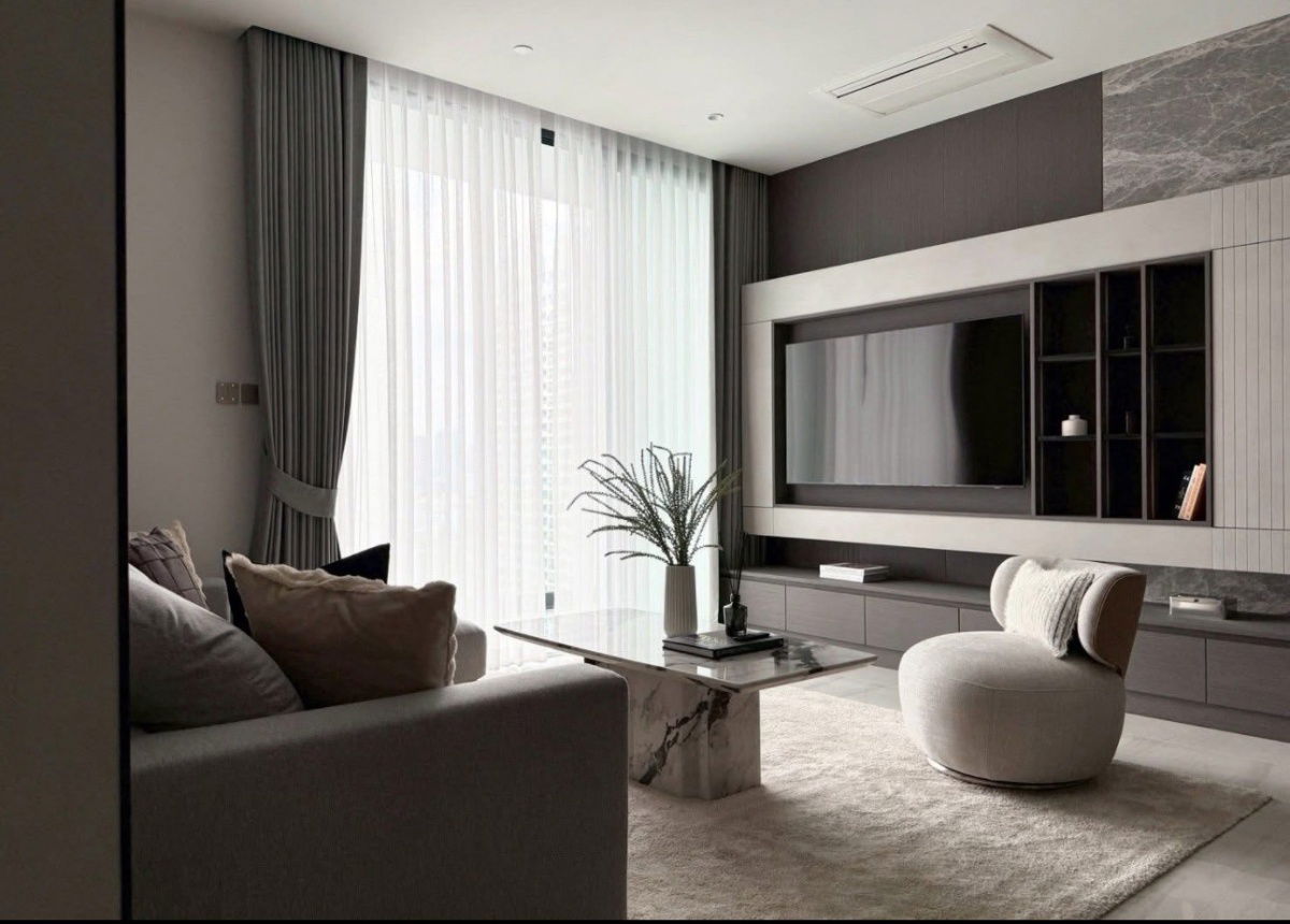 ST317 Supalai Icon Sathorn – 3 Bedroom for Rent Spacious and elegantly furnished unit in Bangkok's new luxury landmark.