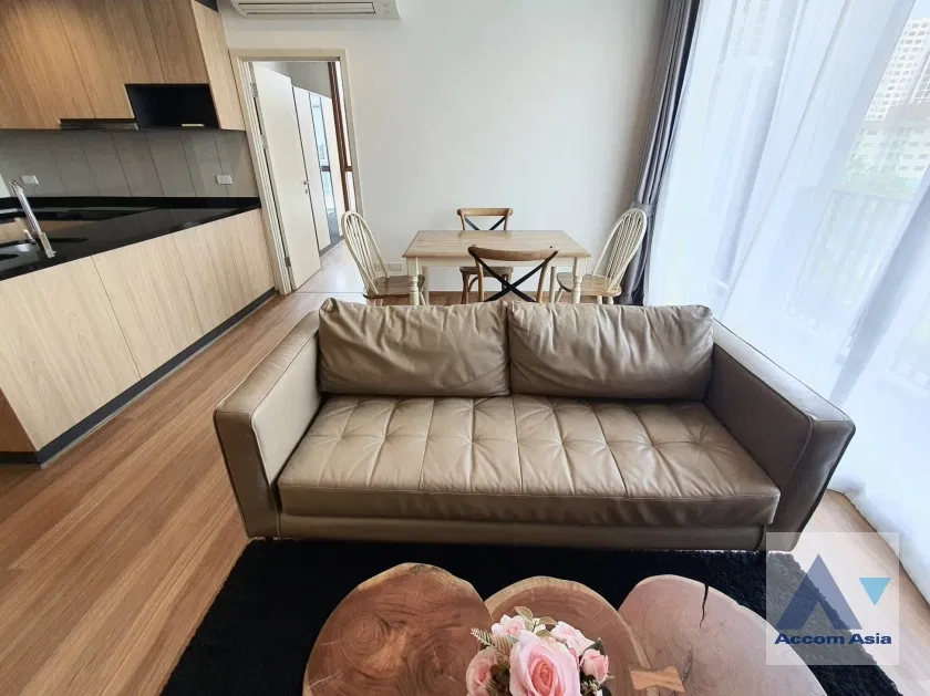 🔼🔽 AccomA 📩  3 BR Condominium @Hasu Haus (AA40383)