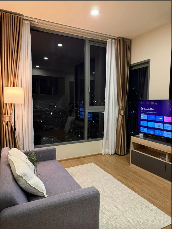 Cloud ThobgLor. 1bed 39sqm. Line id: @pfagent