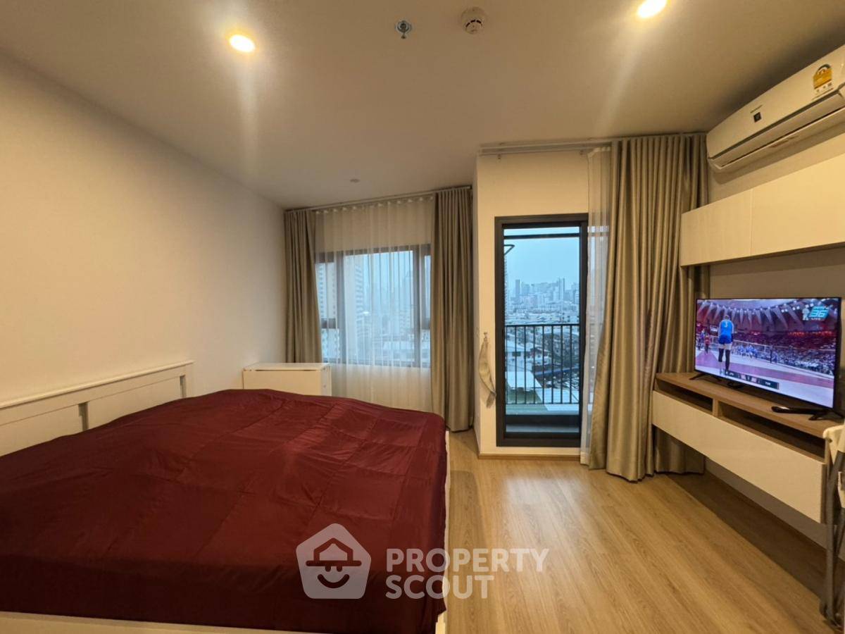 LIFE Rama 4 - Asoke 1 居公寓，靠近诗丽吉王后国家会议中心地铁站 (ID 2351865)