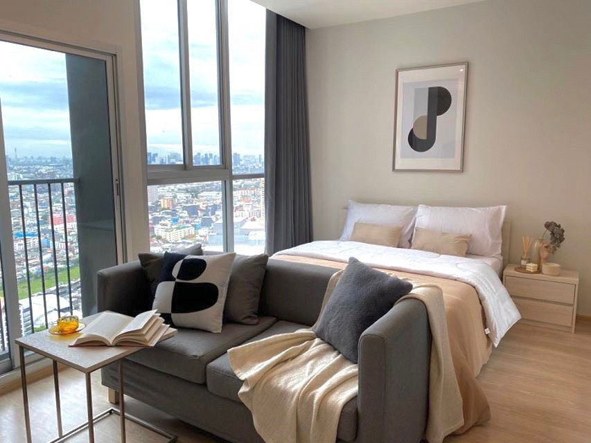 For Rent  🏢✨Noble revolve ratchada 1 Studio Near MRT Cultural Center Station Interested, add Line @255ghzjq. Add @ too. ꔛ