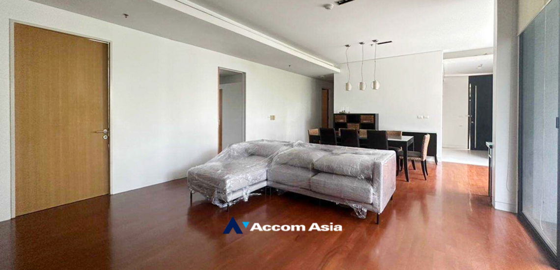 🔼🔽 AccomA 📩  3 BR Condominium @Domus 16 (AA34780)