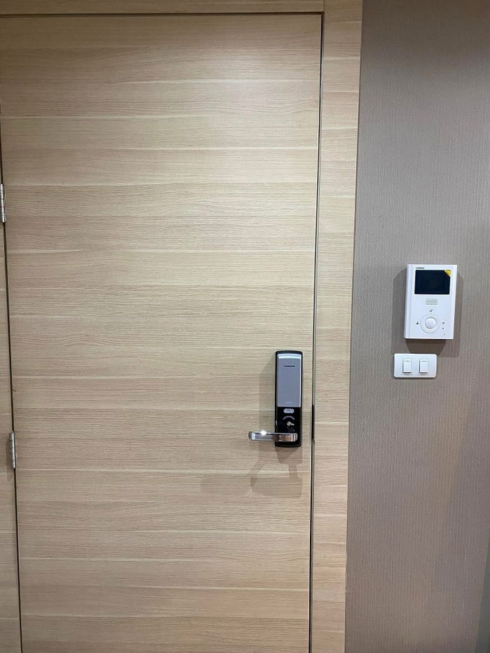 👉Available for rent, newly renovated room👈 Class Silom