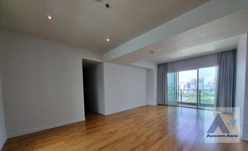 🔼🔽 AccomA 📩 Fully Furnished,Lake View,Big Balcony 3 BR Condominium @Millennium Residence @ Sukhumvit (AA38989)