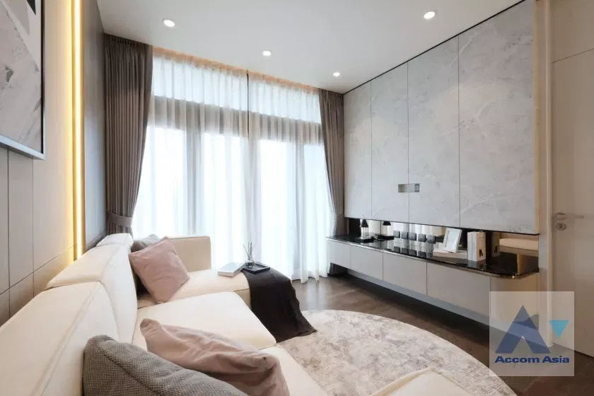 🔼🔽 AccomA 📩  2 BR Condominium @Muniq Sukhumvit 23 (AA37862)