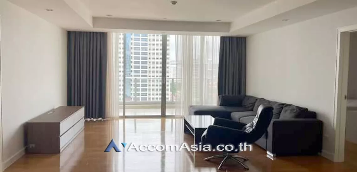 🔼🔽 AccomA 📩  4 BR Condominium @Chamchuri Square Residence (AA11560)