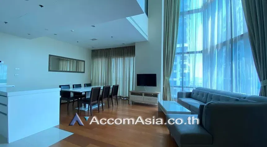 🔼🔽 AccomA 📩 Bright Sukhumvit 24