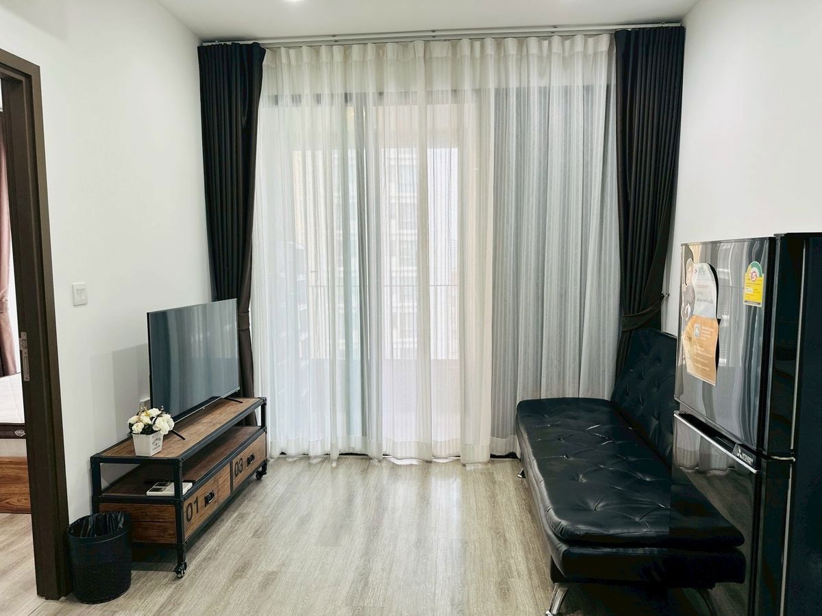For Rent Ideo Mobi Asoke (Near MRT Phetchaburi And Airport Rail Link Makkasan Station)