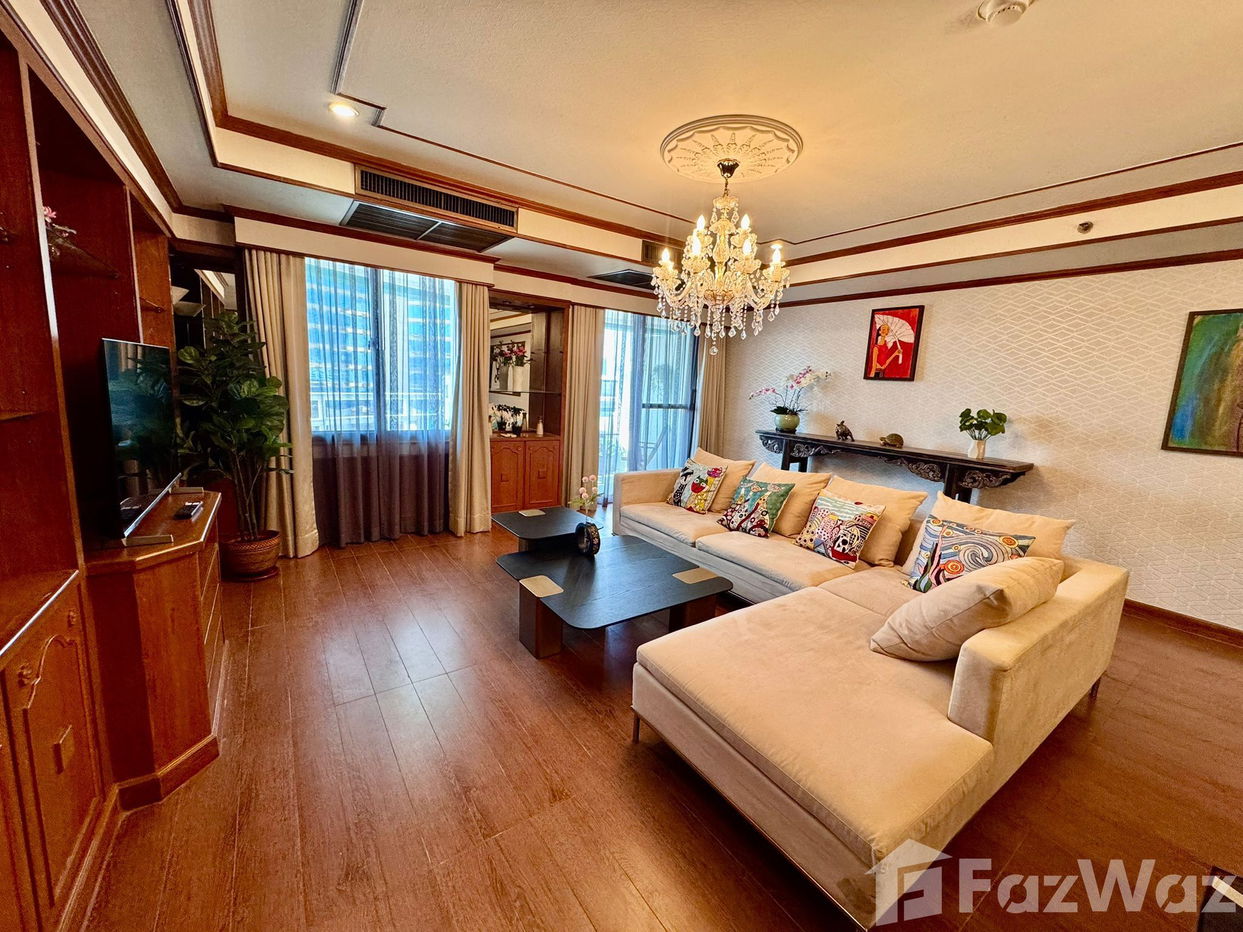 Las Colinas 1953813 တွင် အသစ်ပြုပြင်ထားသော ကွန်ဒိုငှားရန်ရှိသည်။