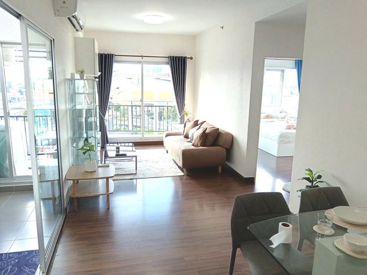 Condominium for rent with 2 bedrooms, 1 toilet and 1 kitchen.