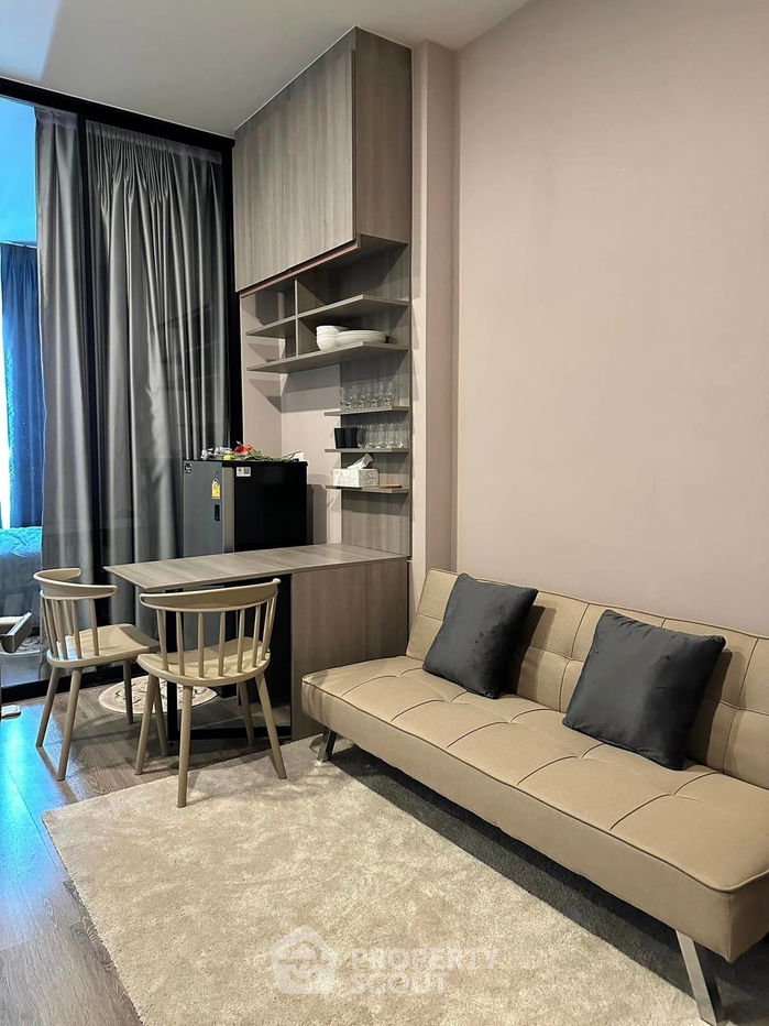 1-BR Condo at Knightsbridge Prime Ratchayothin near BTS Ratchayothin (ID 1844819)